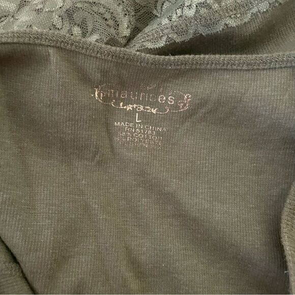 🍑Maurice’s Army Green Lace Trim Adjustable Cami Women's Size Large - Picture 6 of 8